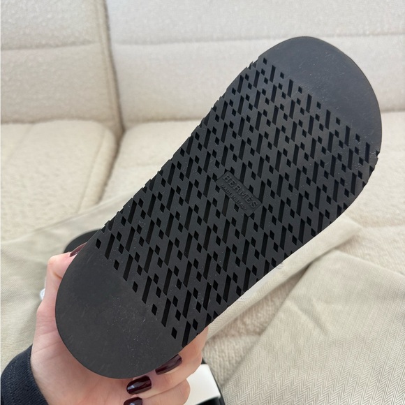 Hermes Chypre sandals - Picture 10 of 11